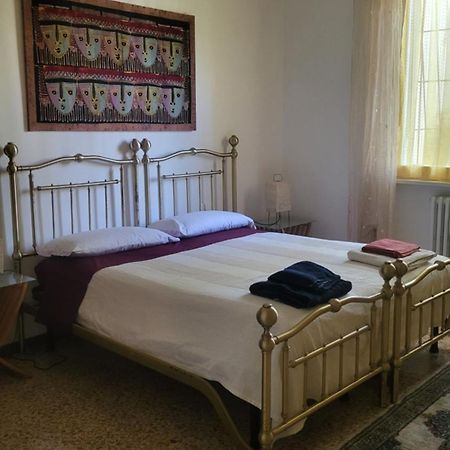 La Casa Di Lucia: Grande Appartamento Con Balcone بريشا المظهر الخارجي الصورة